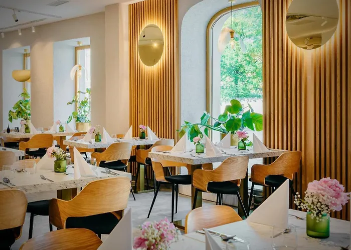 Hotel Jess & Old Town