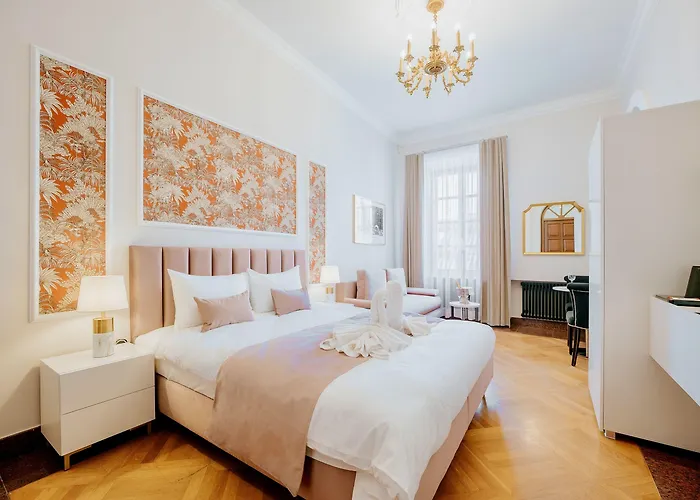 Hotel Jess & Old Town 3*