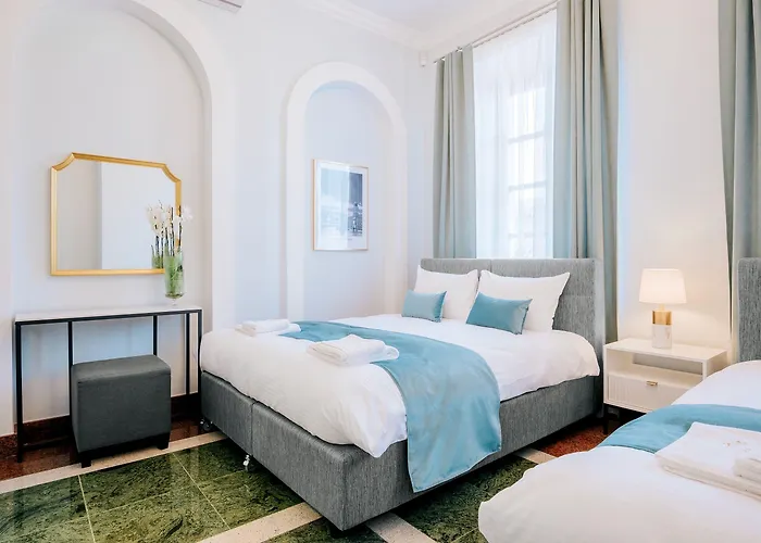 Jess & Old Town Warszawa