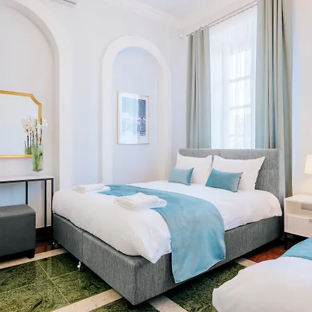 Jess & Old Town Varsavia