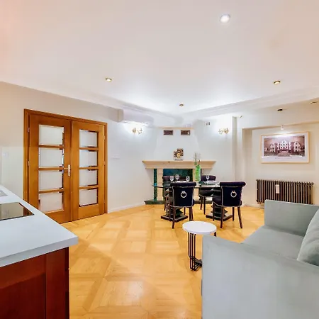 Hotel Jess & Old Town 3*