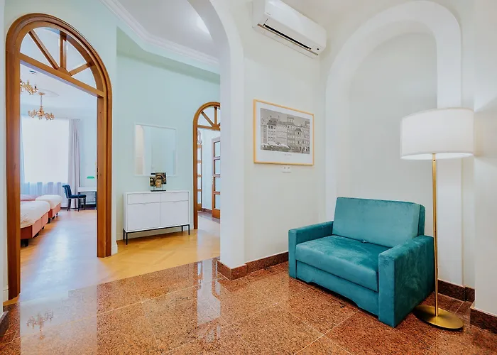 Hotel Jess & Old Town